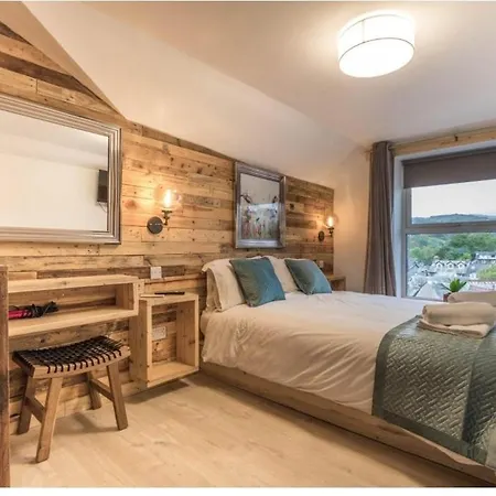 בית נופש Location Close To Everything, Modern, Dog Friendly, Amazing Views!