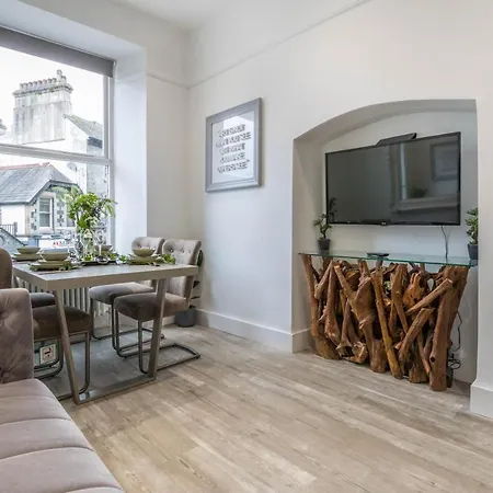 Location Close To Everything, Modern, Dog Friendly, Amazing Views! * Ambleside