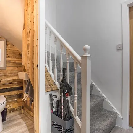 Location Close To Everything, Modern, Dog Friendly, Amazing Views! Vakantiehuis Ambleside