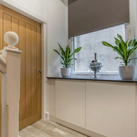 Location Close To Everything, Modern, Dog Friendly, Amazing Views! אמבלסייד