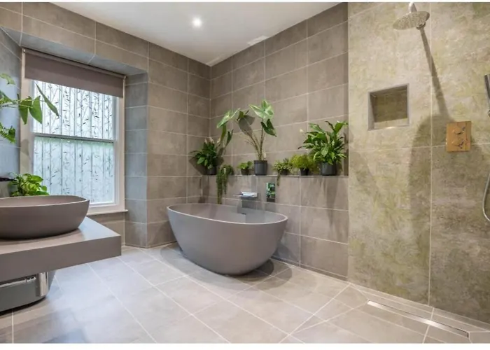 Location Close To Everything, Modern, Dog Friendly, Amazing Views! Ambleside