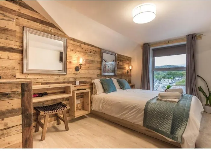 Holiday home Location Close To Everything, Modern, Dog Friendly, Amazing Views!