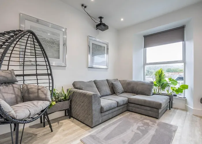 Holiday home Location Close To Everything, Modern, Dog Friendly, Amazing Views! *