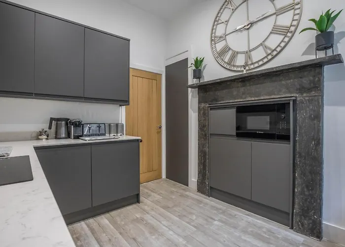 Location Close To Everything, Modern, Dog Friendly, Amazing Views! * Ambleside