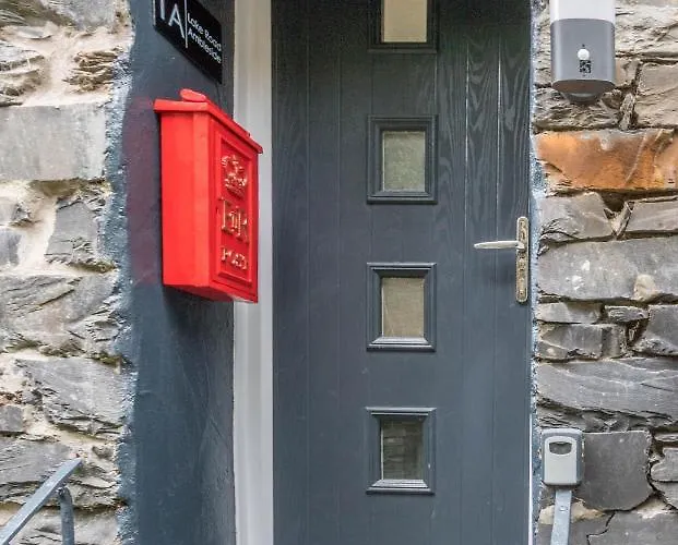 Holiday home Location Close To Everything, Modern, Dog Friendly, Amazing Views!